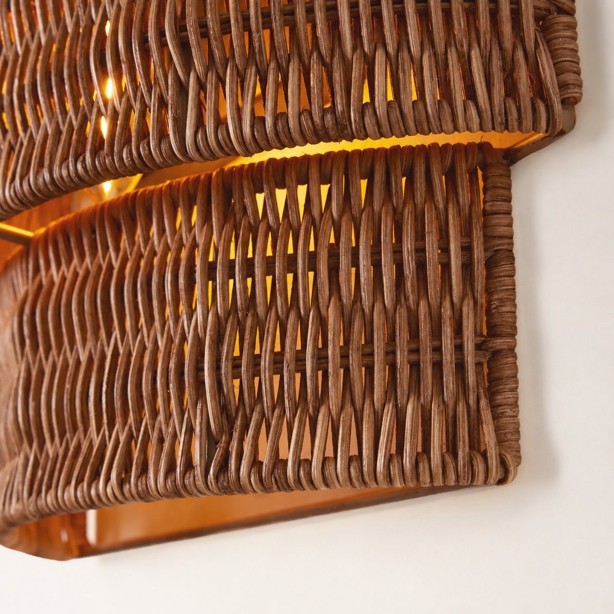 Paloma Sconce