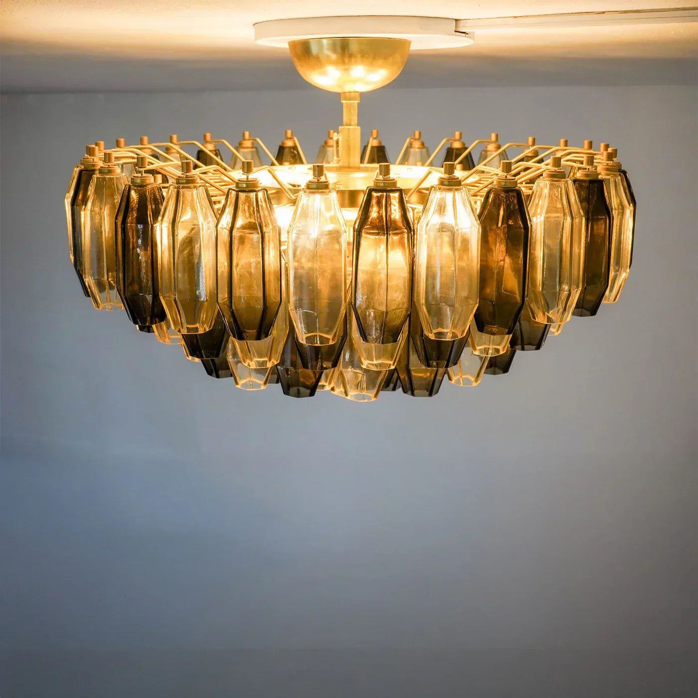 Prismatico 91 Elements Amber And Taupe Compact Ceiling lampGlass Flushmount 25"