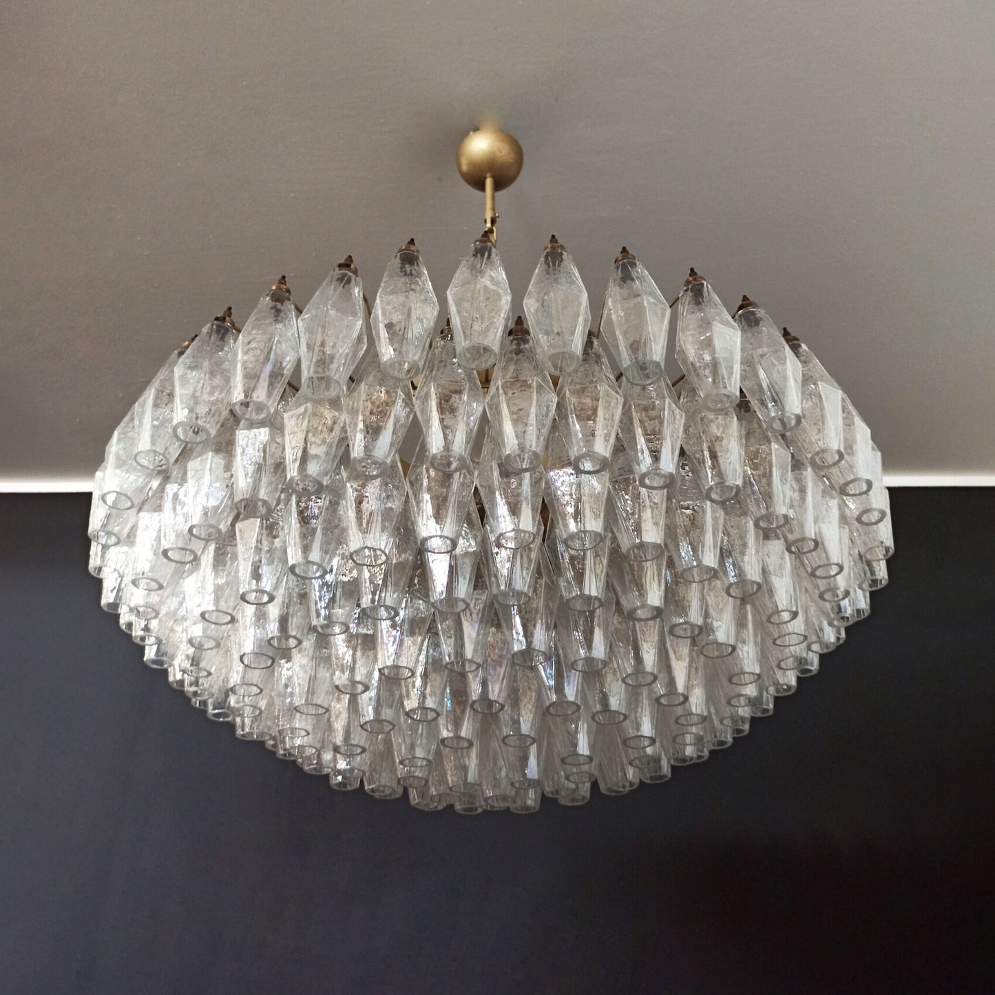 Verona Round Chandelier 35" - 185 Clear glass