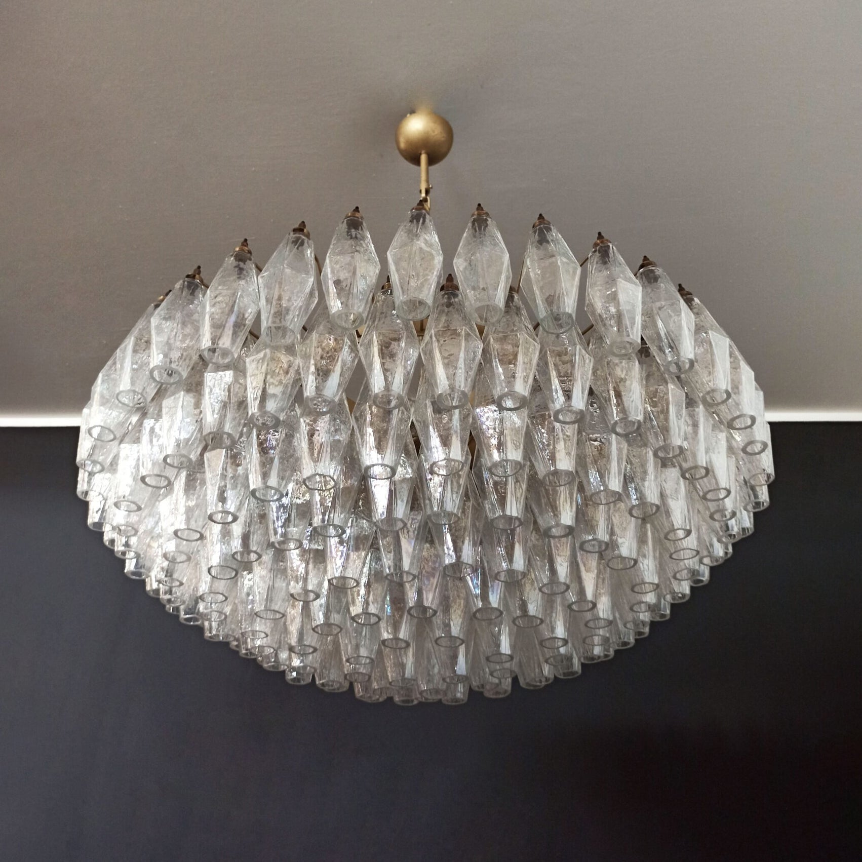 Verona Round Chandelier 35" - 185 Clear glass
